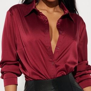 Fashion Nova “Smooth Talkin” Button Down Top